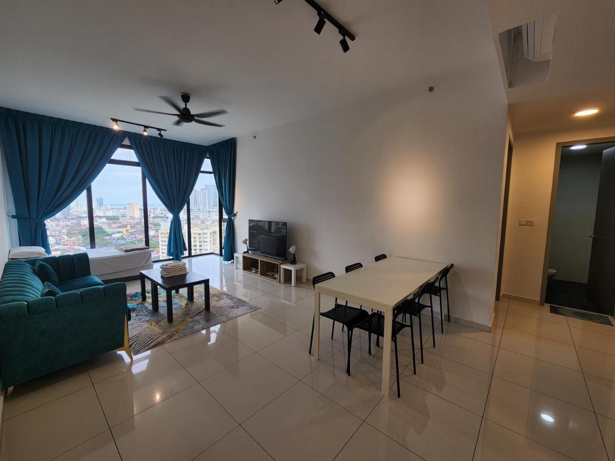 Beacon Executive Suite - Skypool Penang View George Town Esterno foto