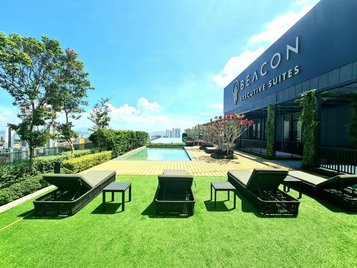 Beacon Executive Suite - Skypool Penang View George Town Esterno foto