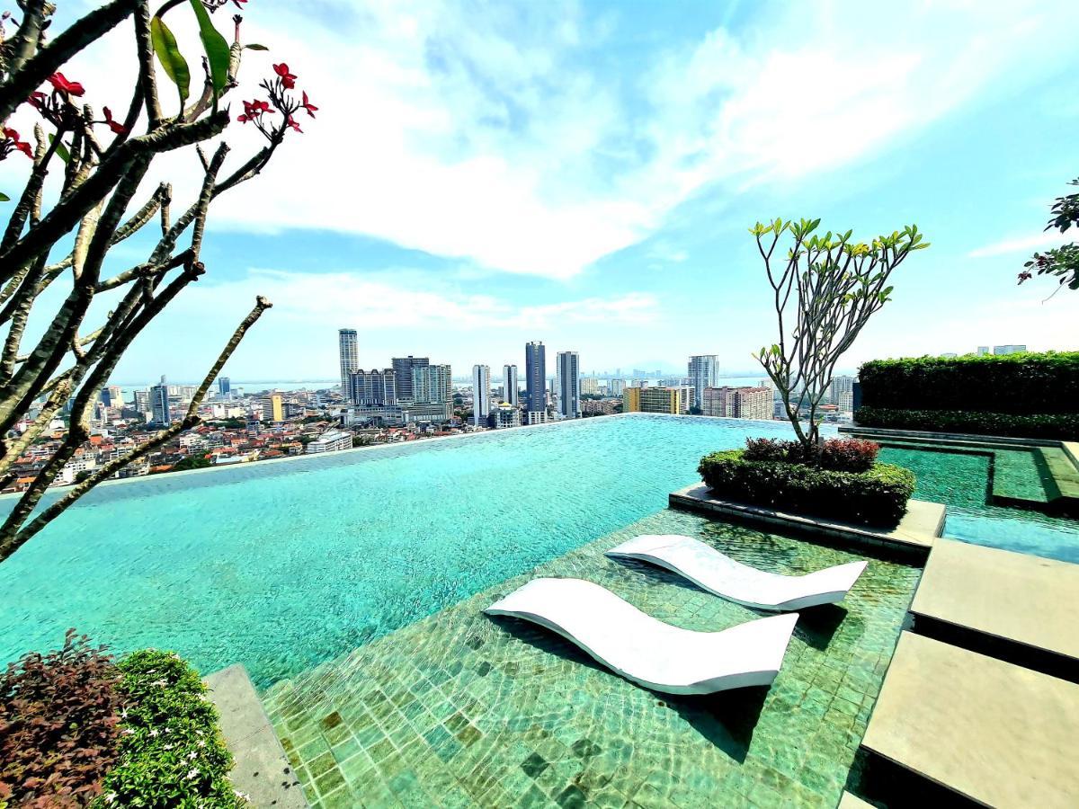 Beacon Executive Suite - Skypool Penang View George Town Esterno foto