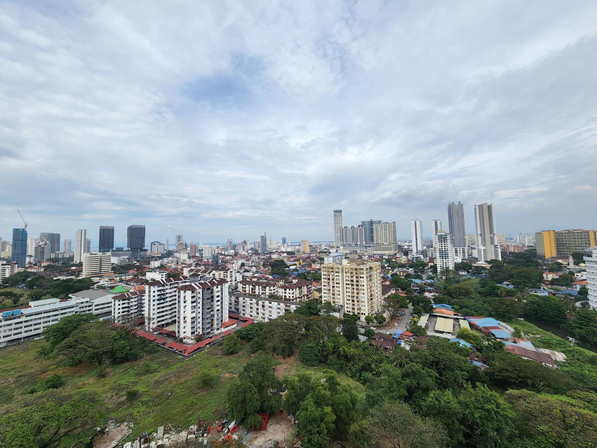 Beacon Executive Suite - Skypool Penang View George Town Esterno foto